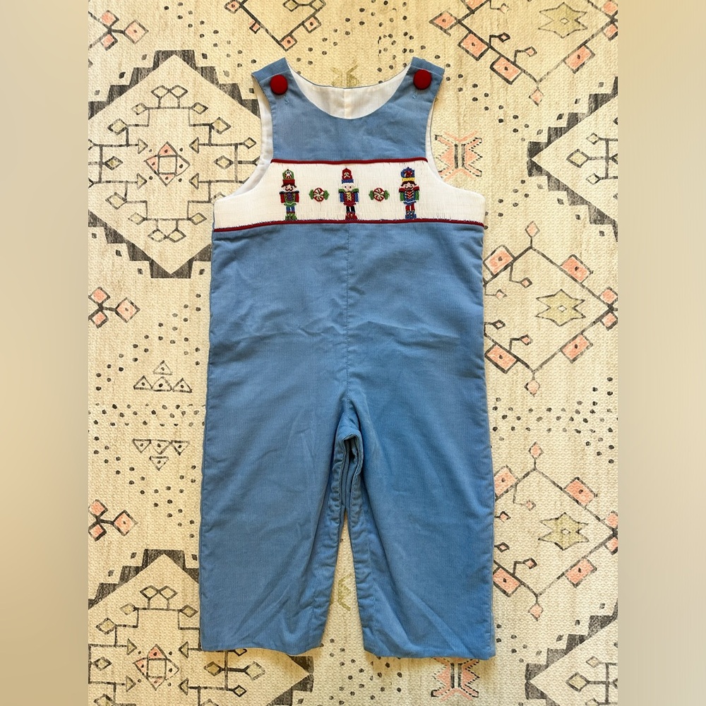 18M
Little Threads toy soldier smocked romper
EUC